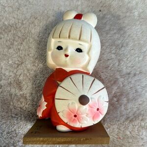 asian girl figurine, preowned add this to your collectables
